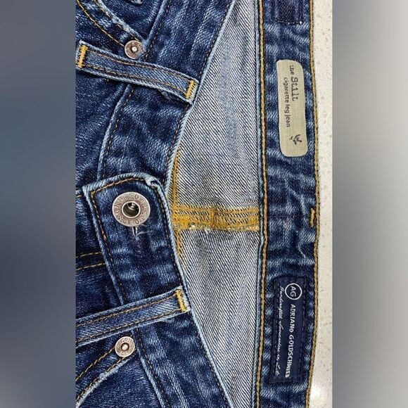 AG 27x31 The Stilt Cigarette Low Rise Distressed Stretch Jeans EUC - Picture 7 of 9